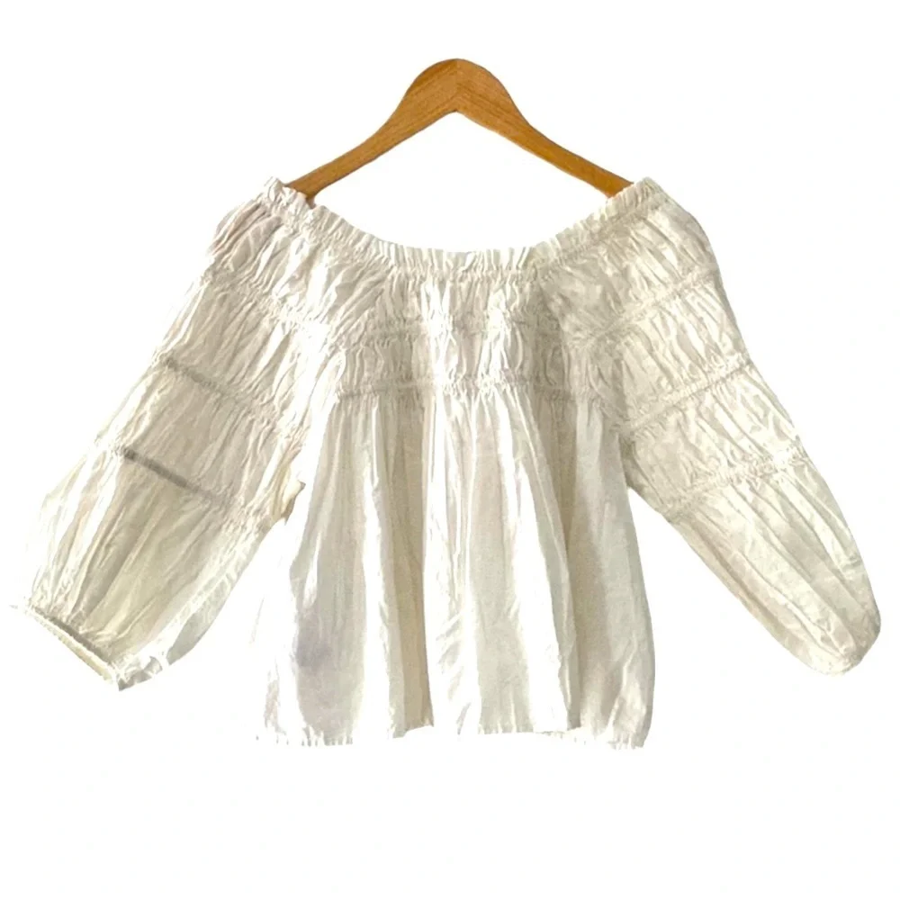 Free People sz M ivory BOHO Cece Poplin Off Shoulder ruched 3/4 sleeve blouse